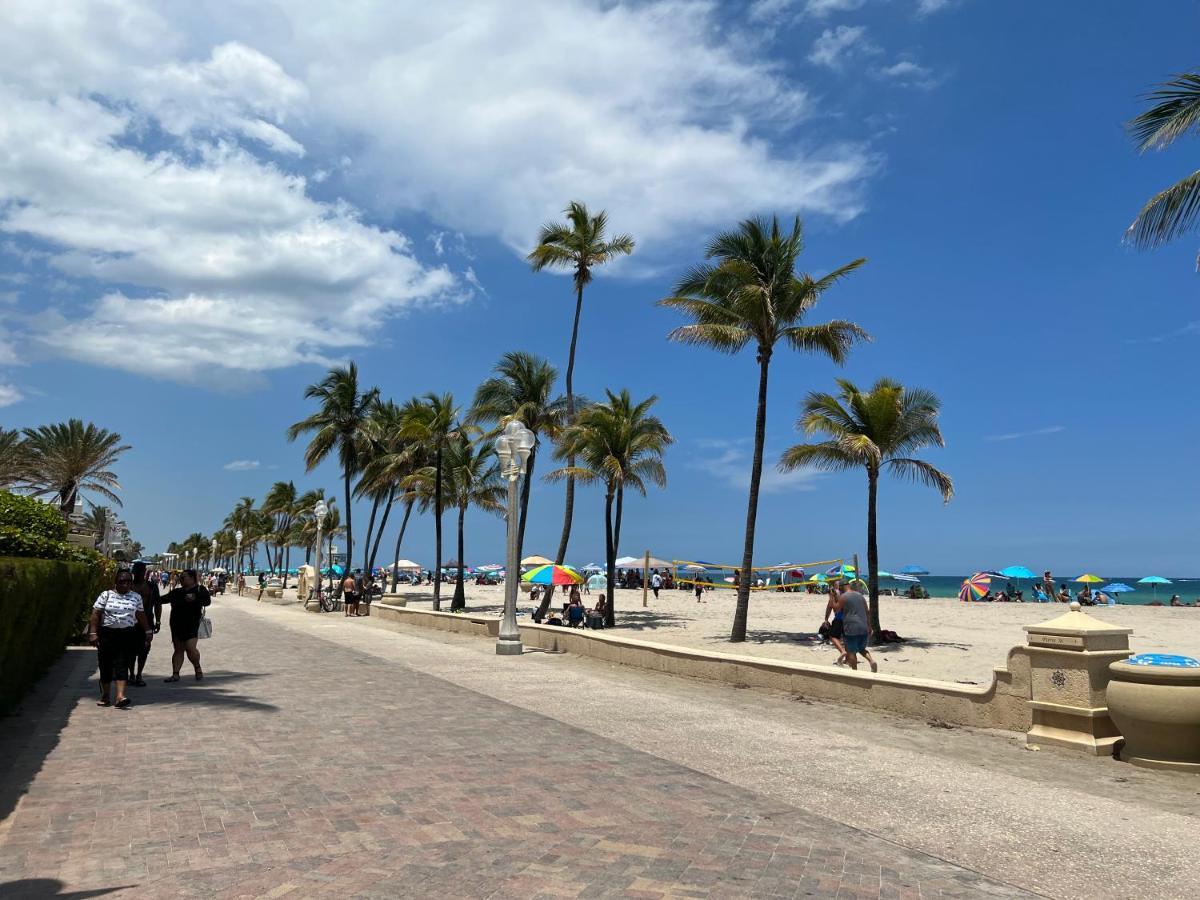 The Pearl Beachside Apartments On Hollywood Beach Zewnętrze zdjęcie