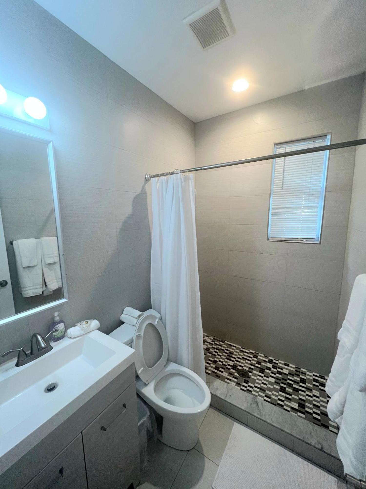 The Pearl Beachside Apartments On Hollywood Beach Pokój zdjęcie